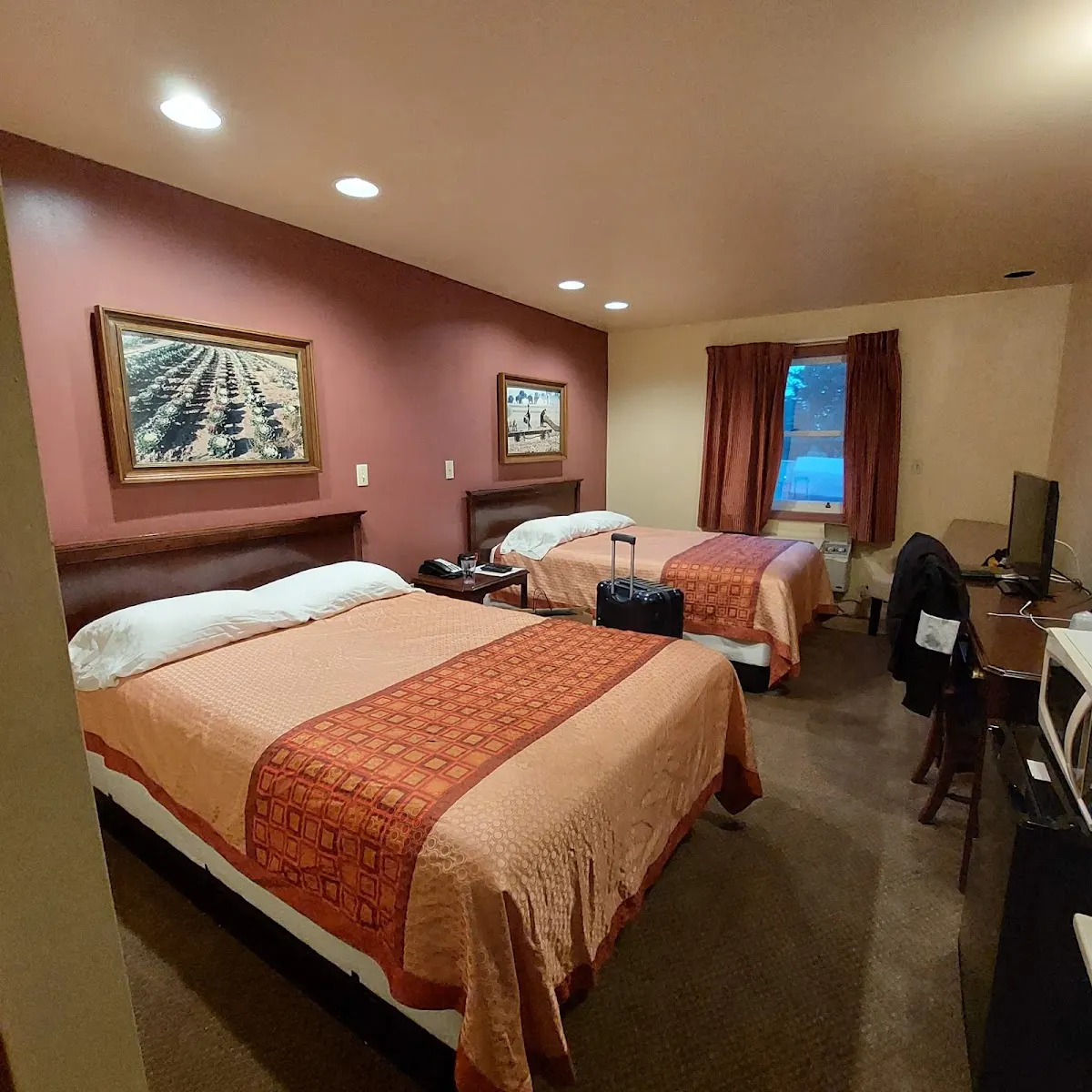 Classic Inn