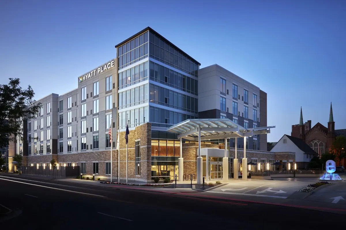 Hyatt Place Evansville / Downtown