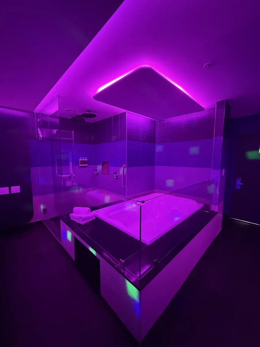 Unique Motel