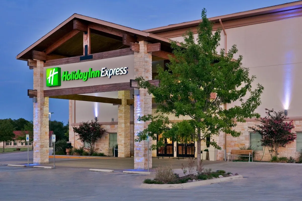 Holiday Inn Express Salado-Belton by IHG