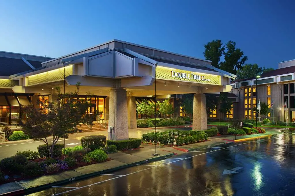 DoubleTree by Hilton Hotel Sacramento