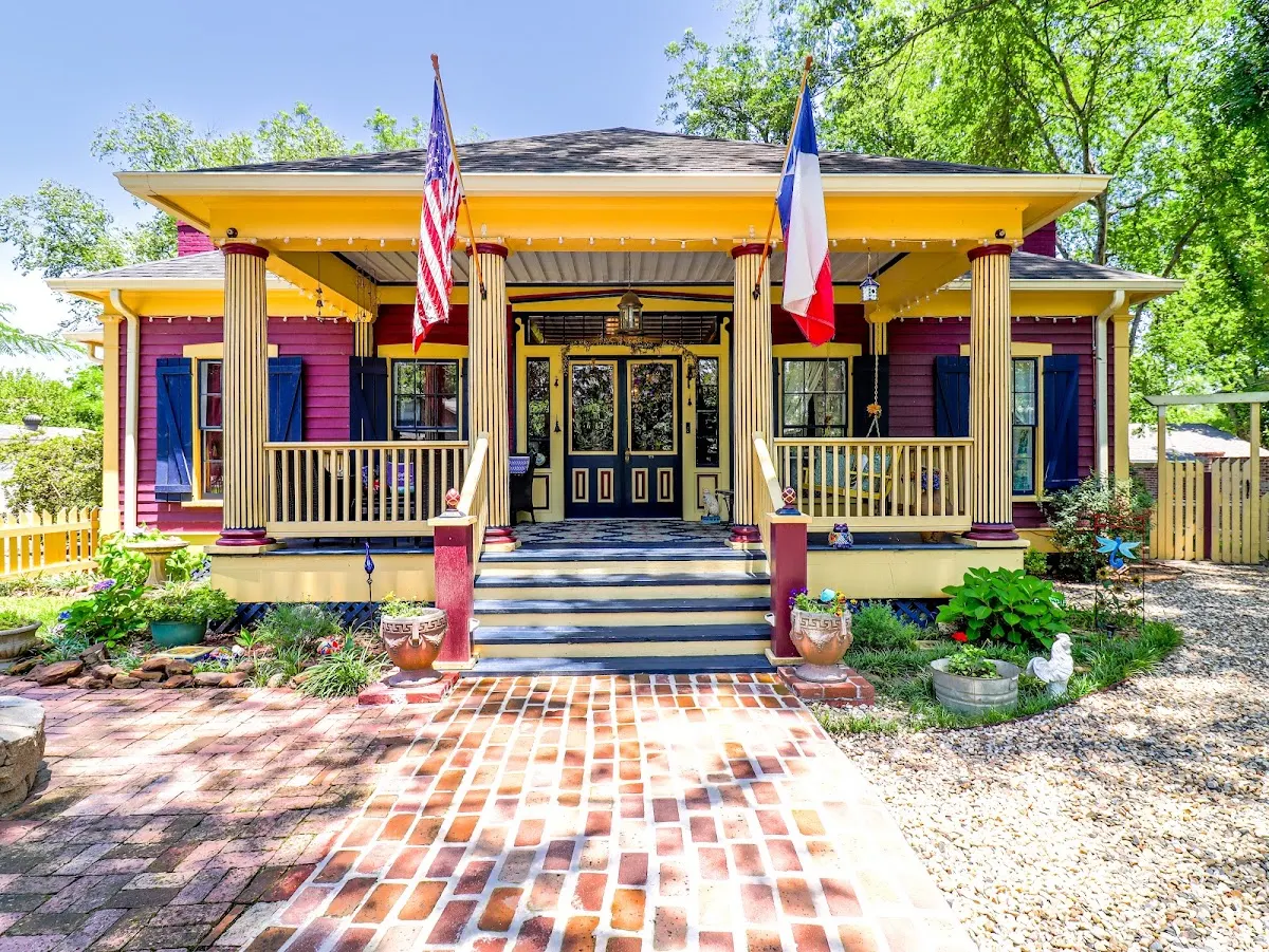 The Steamboat Inn