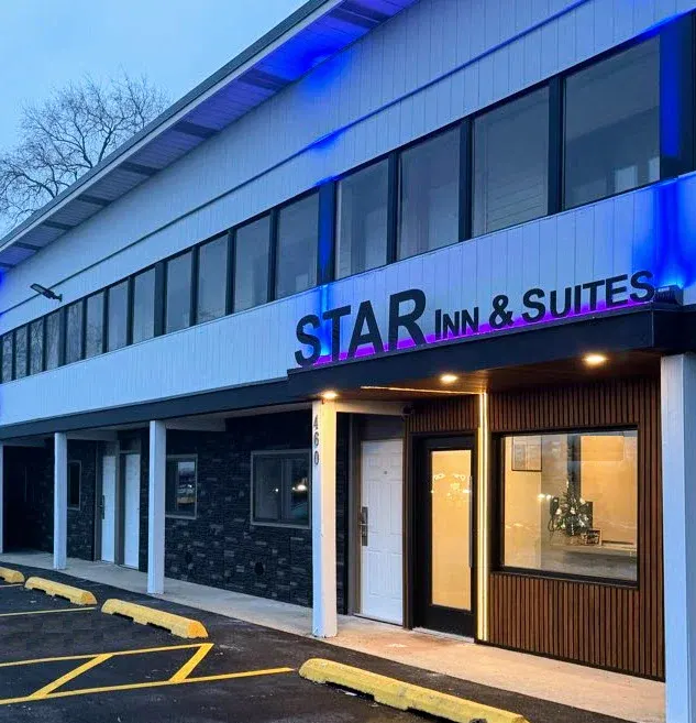 Star Inn & Suites