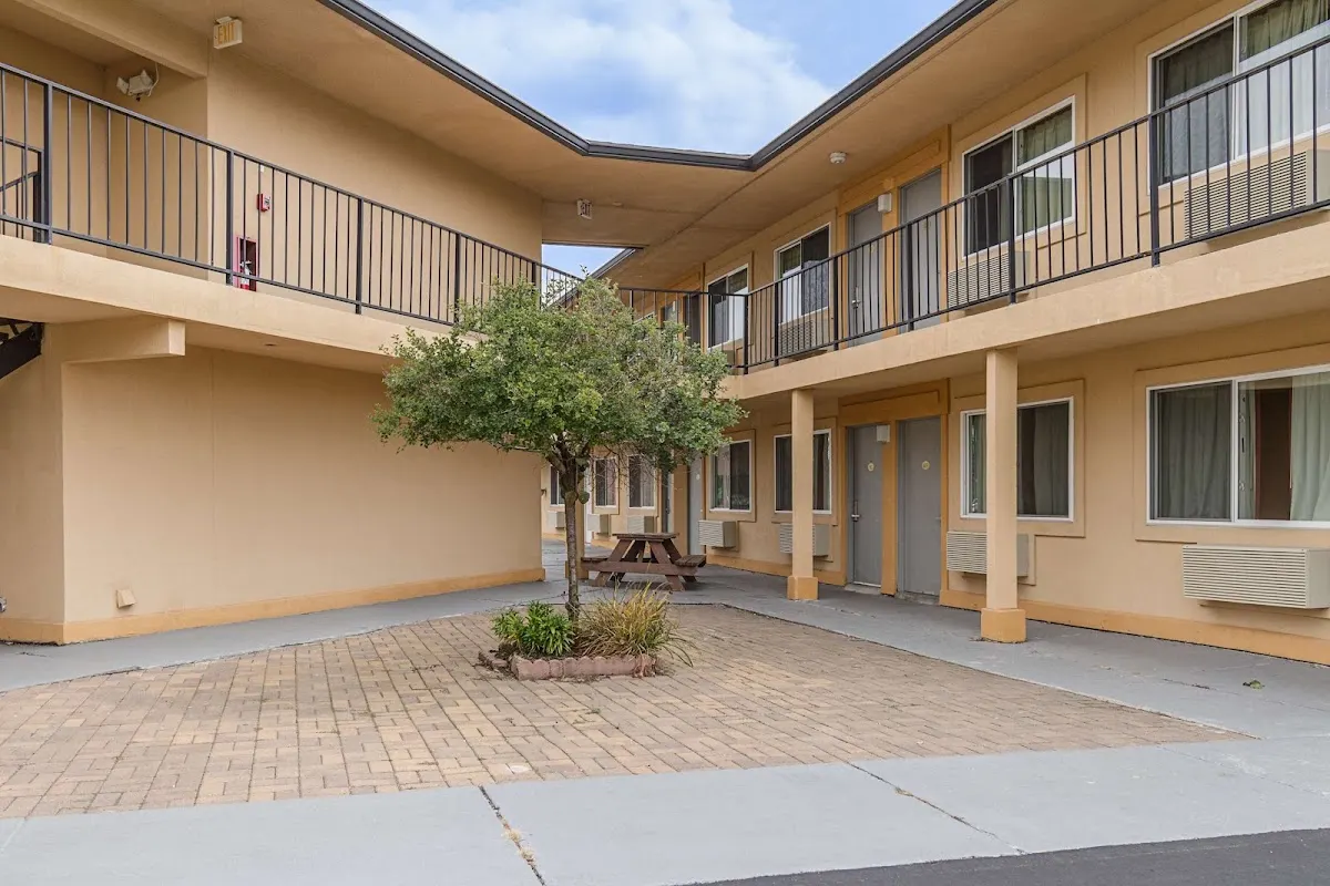 Motel 6 Oshkosh, WI