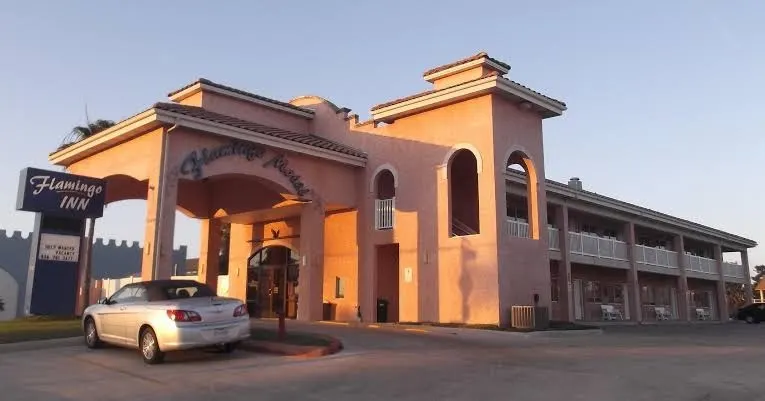 Flamingo Inn