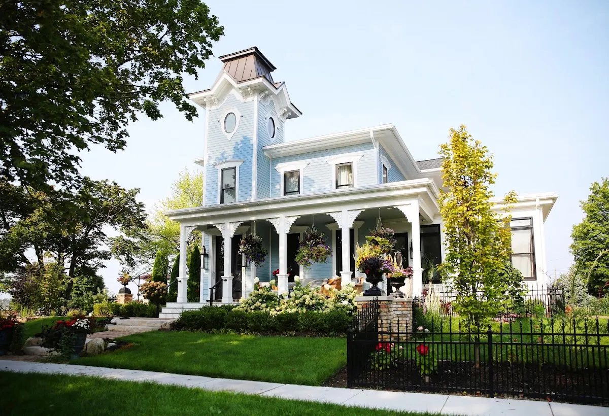 The Lilley Mansion Bed and Breakfast