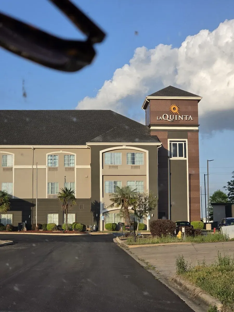 La Quinta Inn & Suites by Wyndham Olive Branch
