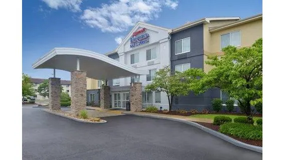 Fairfield by Marriott Inn & Suites Pittsburgh New Stanton