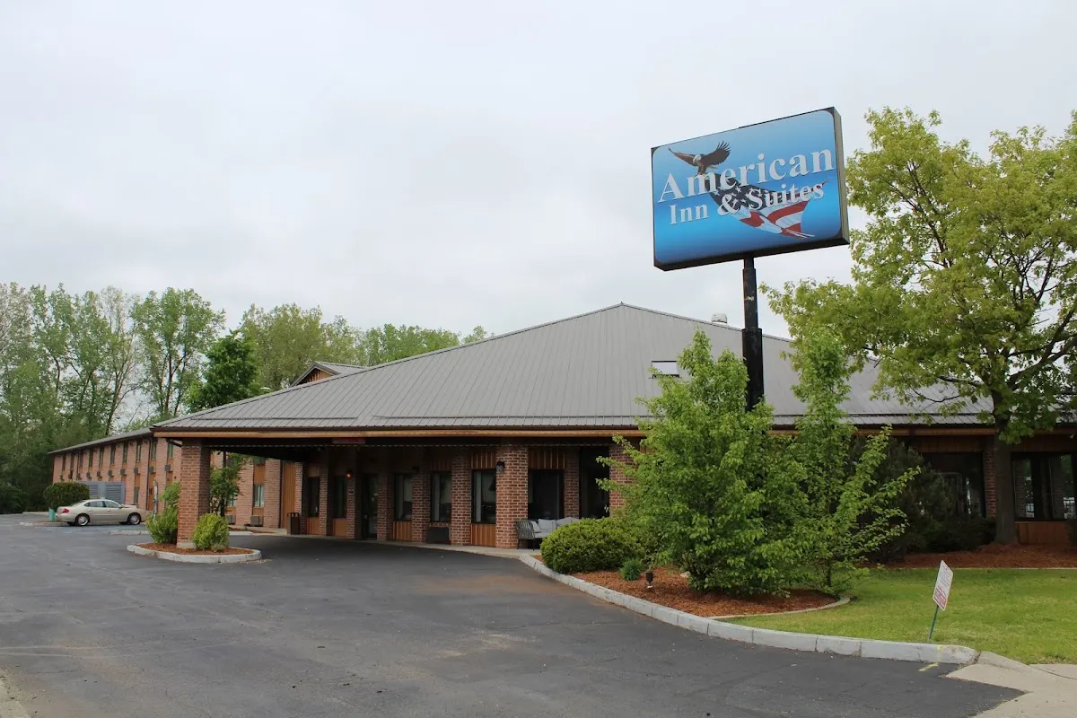 American Inn & Suites