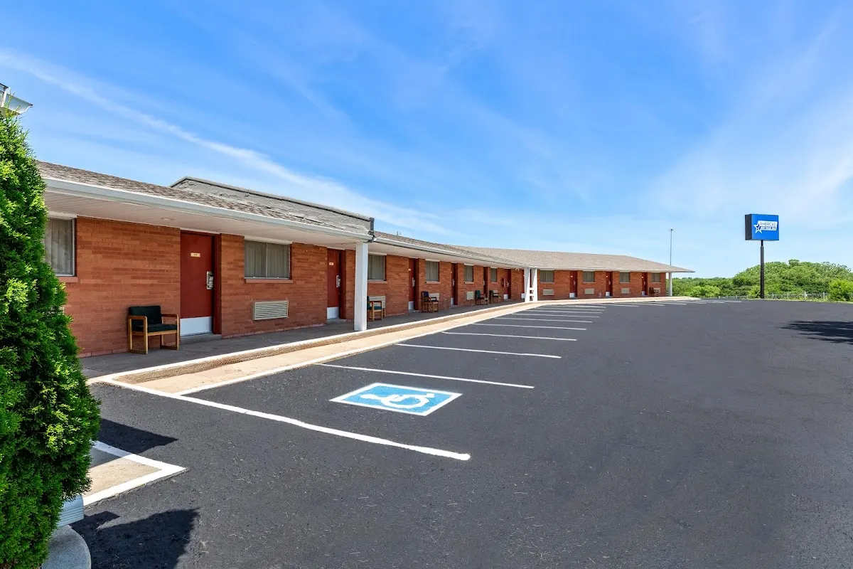 Americas Best Value Inn Belleville