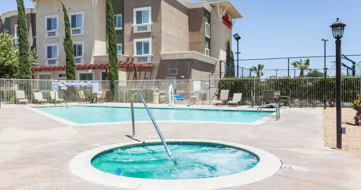 Hawthorn Suites by Wyndham Victorville