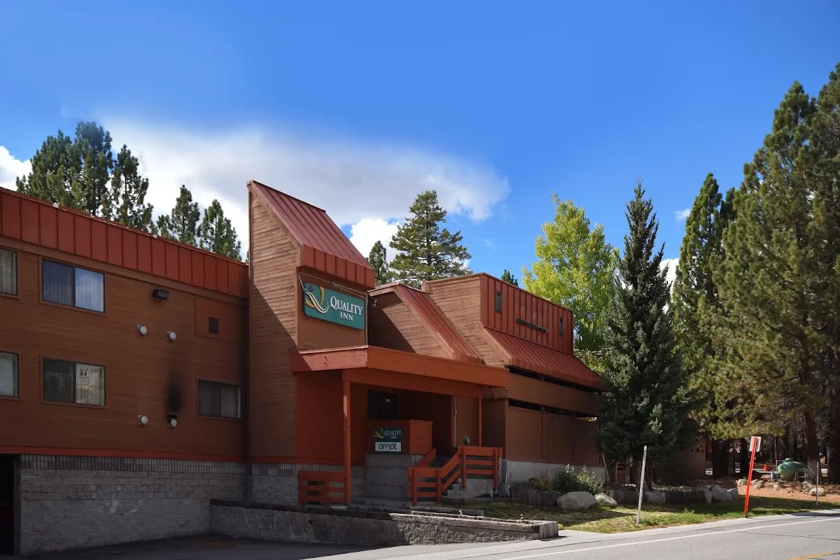 Quality Inn near Mammoth Mountain Ski Resort