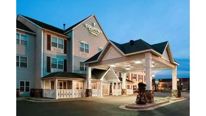 Country Inn & Suites by Radisson, Stevens Point, WI