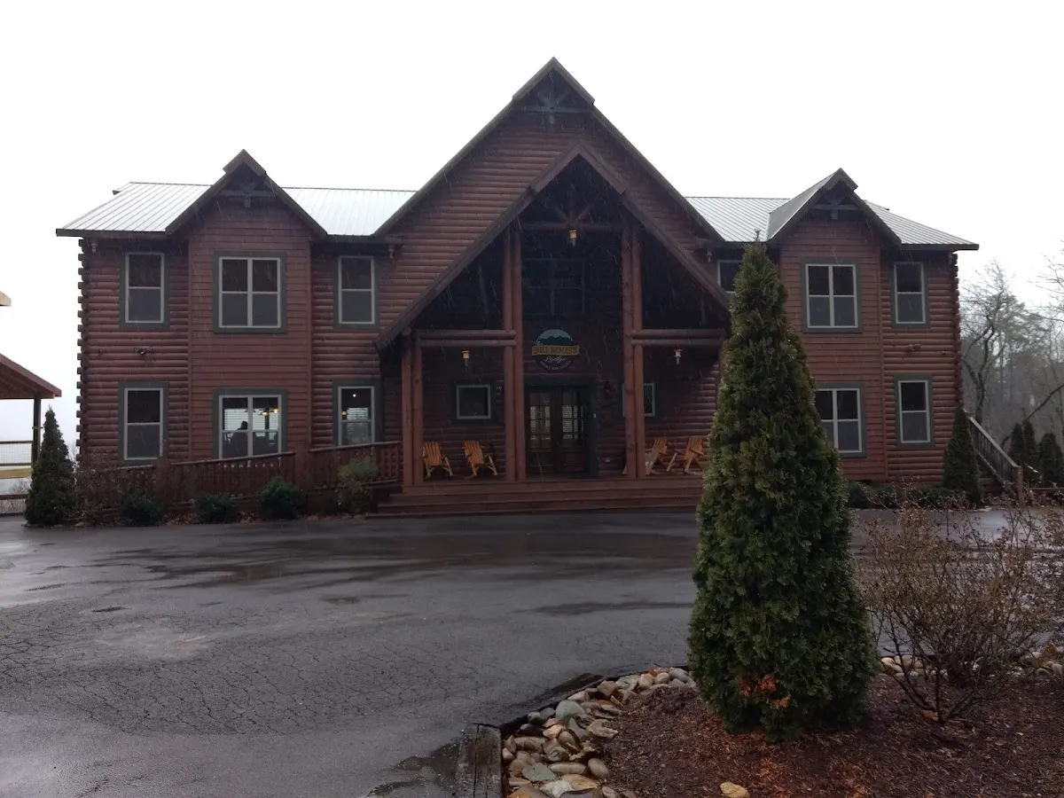 Majestic Lodge