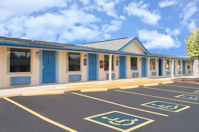 Hilliard Motor Lodge