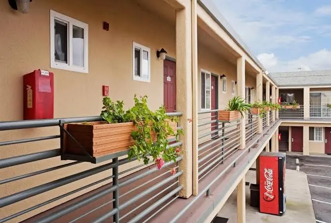 Pacific Best Inn Seaside CA Hotel