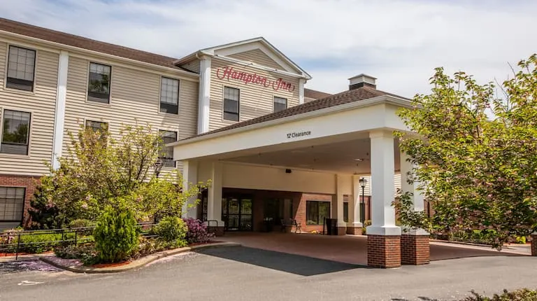 Hampton Inn Hadley-Amherst Area