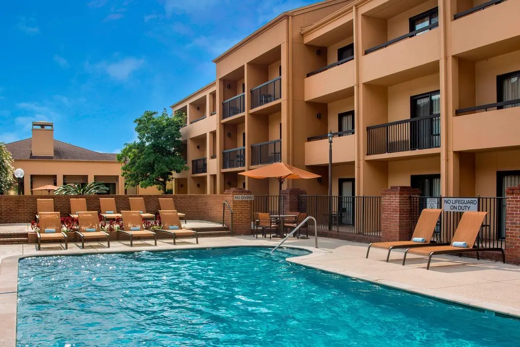 Courtyard by Marriott Baton Rouge Acadian Centre/LSU Area