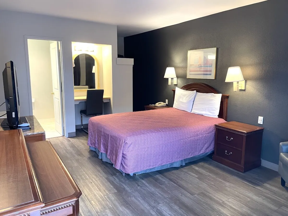 Downtown Inn