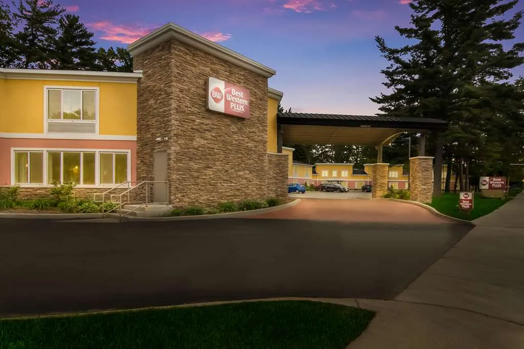 Best Western Plus Traverse City