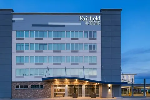 Fairfield by Marriott Inn & Suites St. Louis Downtown