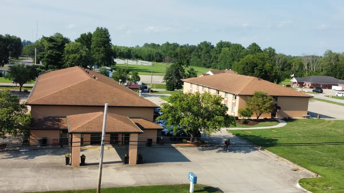 Simply Home Inn & Suites - Hotel in Robinson, IL