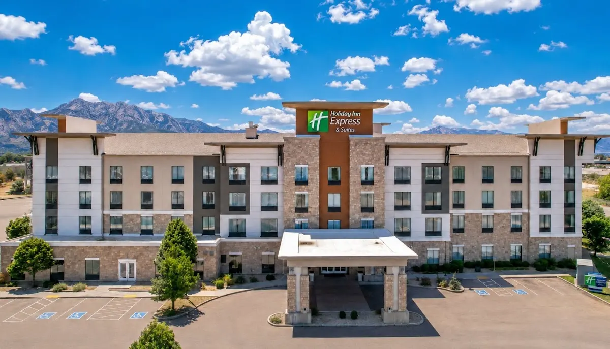 Holiday Inn Express & Suites Salt Lake City South - Murray by IHG