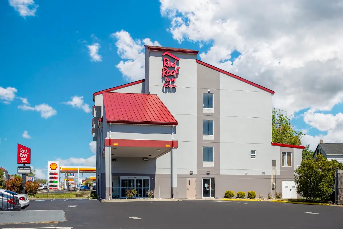 Red Roof Inn & Suites Philadelphia - Bellmawr