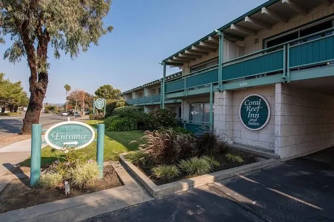 Coral Reef Inn & Suites