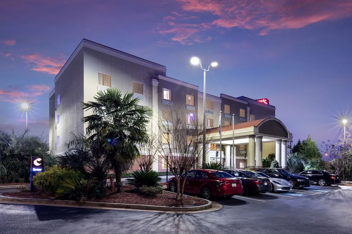 Comfort Suites Forsyth near I-75