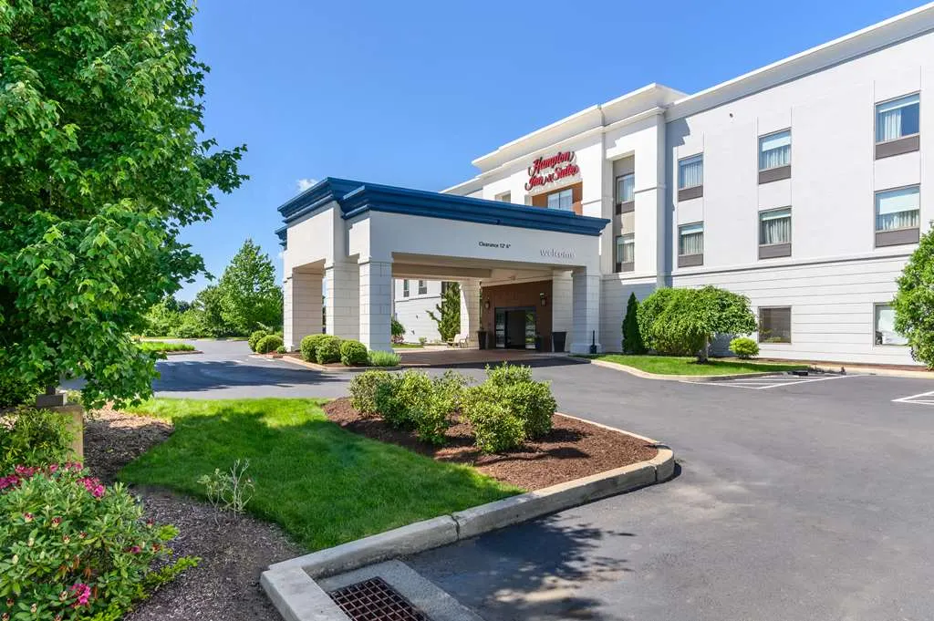 Hampton Inn & Suites Hartford-Manchester