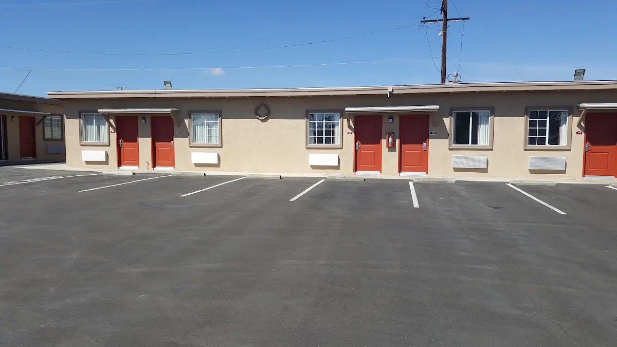 Motel 6 Hesperia, CA - East