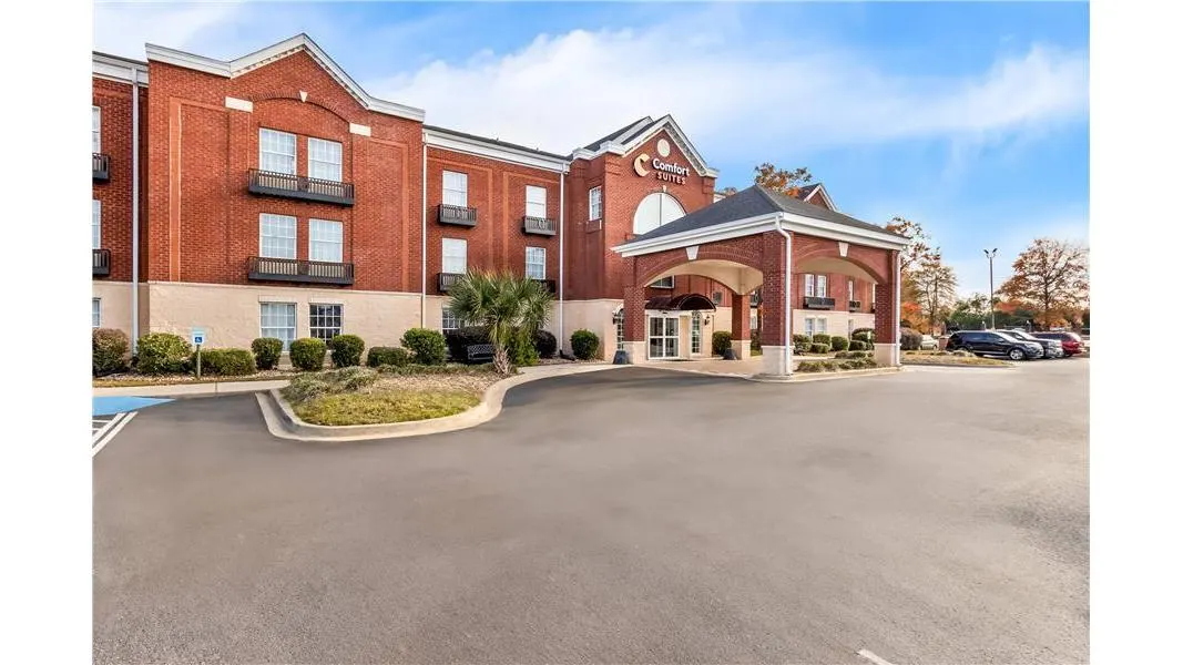 Comfort Suites Sumter near Shaw AFB