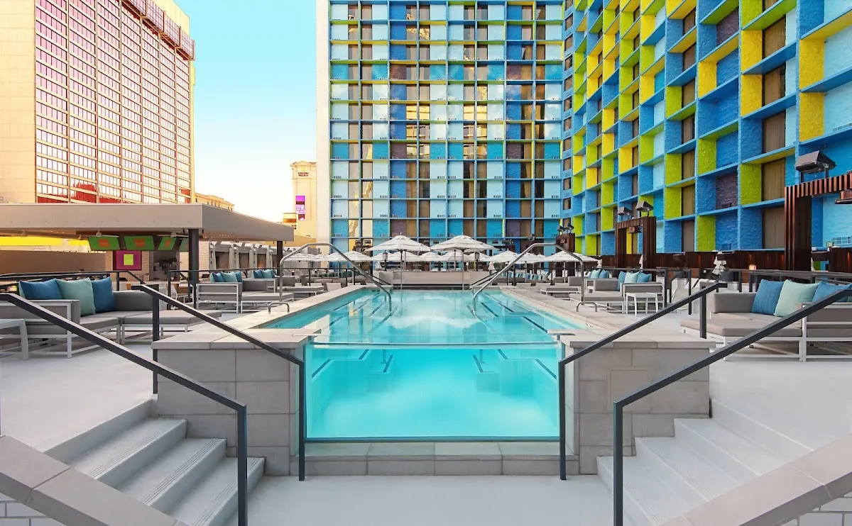 The LINQ - A Caesars Rewards Destination
