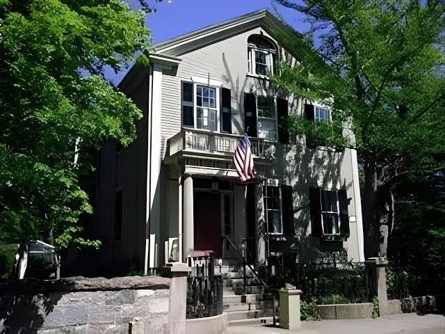 Delano Homestead Bed & Breakfast