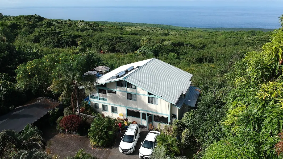 Hale Hoola B&B