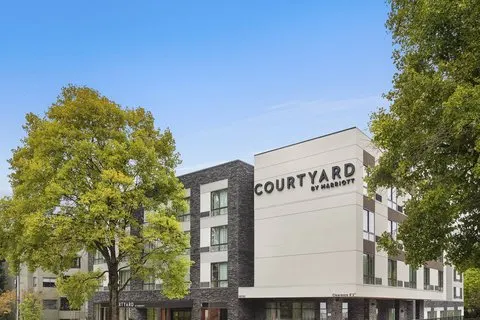 Courtyard by Marriott Seattle Northgate