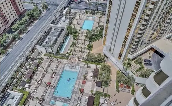 LUXE 702 MGM Signature 1 BR 2 BTH SUITE