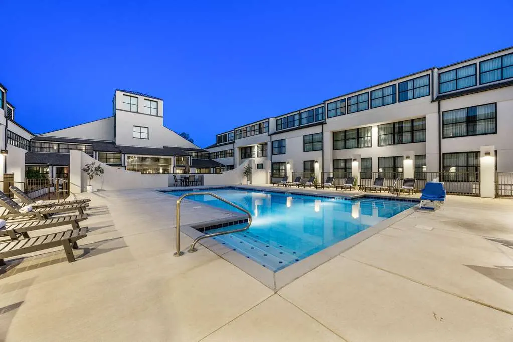 DoubleTree Suites by Hilton Hotel Huntsville South