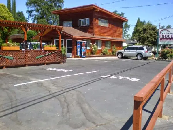 Rainbow Lodge