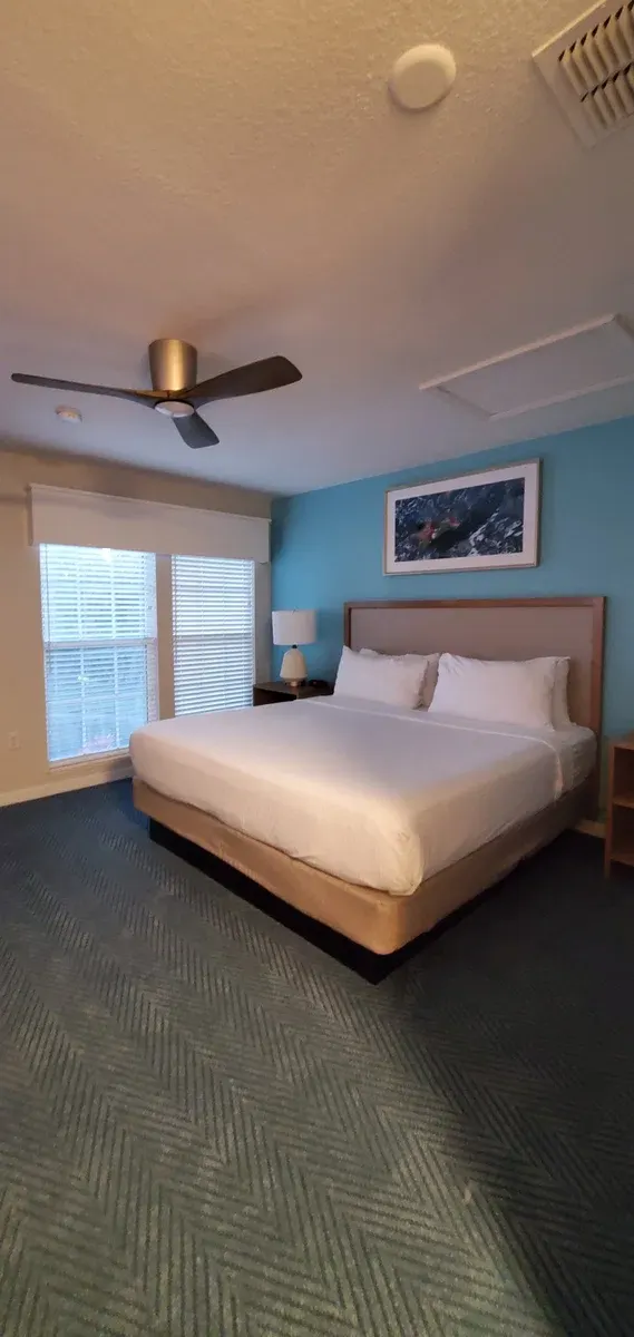 Barefoot'n Resort