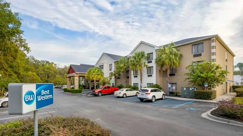 Best Western Magnolia Inn and Suites