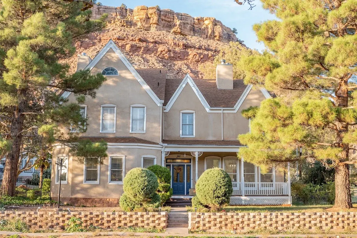 Tyler Inn at Zion