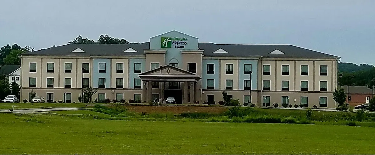 Holiday Inn Express & Suites York NE - Market Street by IHG