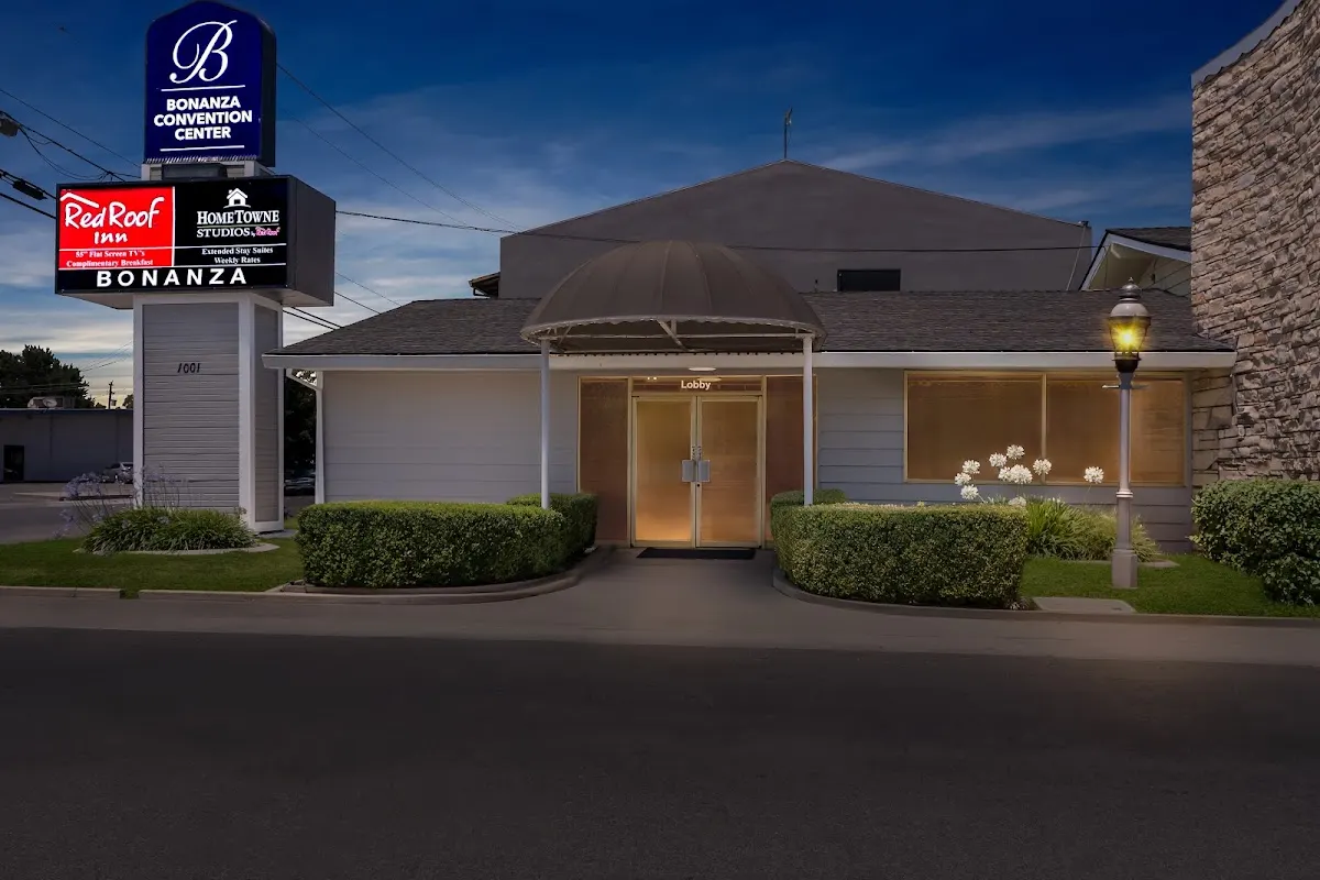 HomeTowne Studios Yuba City Bonanza – Marysville