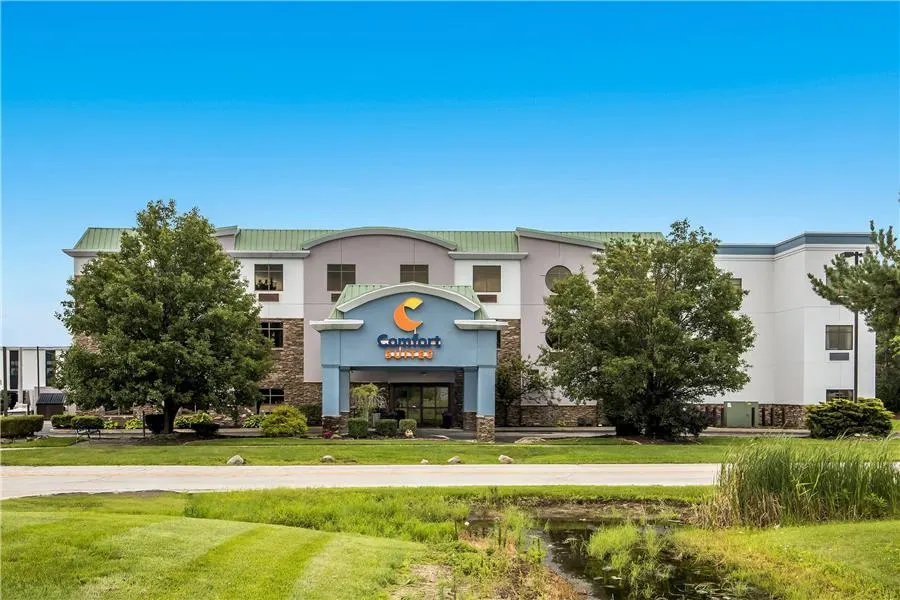 Comfort Suites Perrysburg - Toledo South
