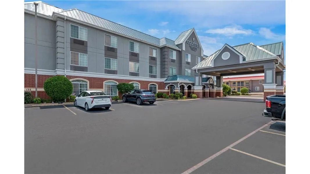 Country Inn & Suites by Radisson, Hot Springs, AR
