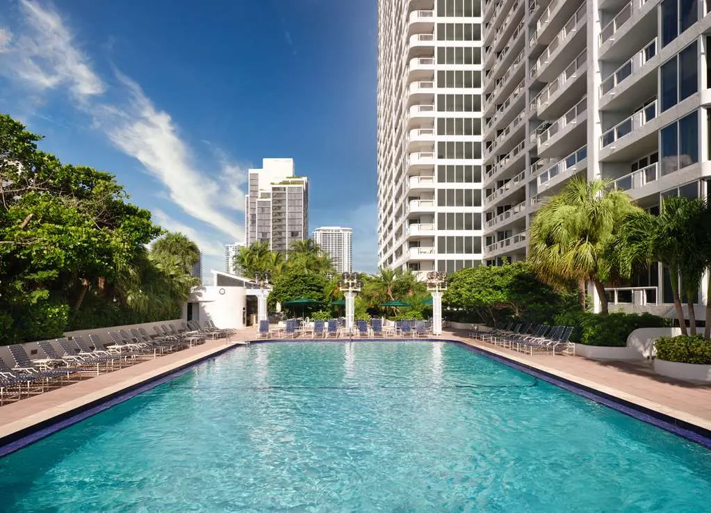 DoubleTree by Hilton Grand Hotel Biscayne Bay