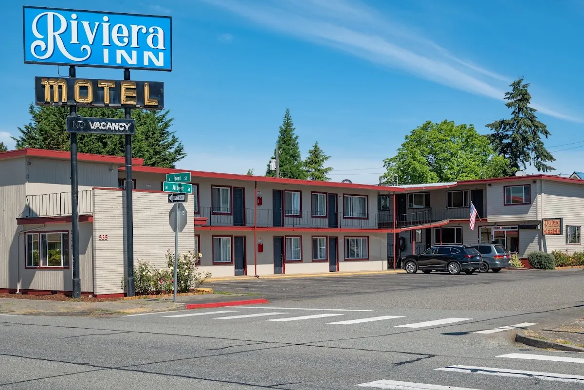 Riviera Inn Motel