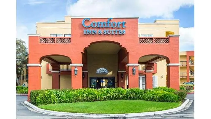 Comfort Inn & Suites San Francisco Airport North